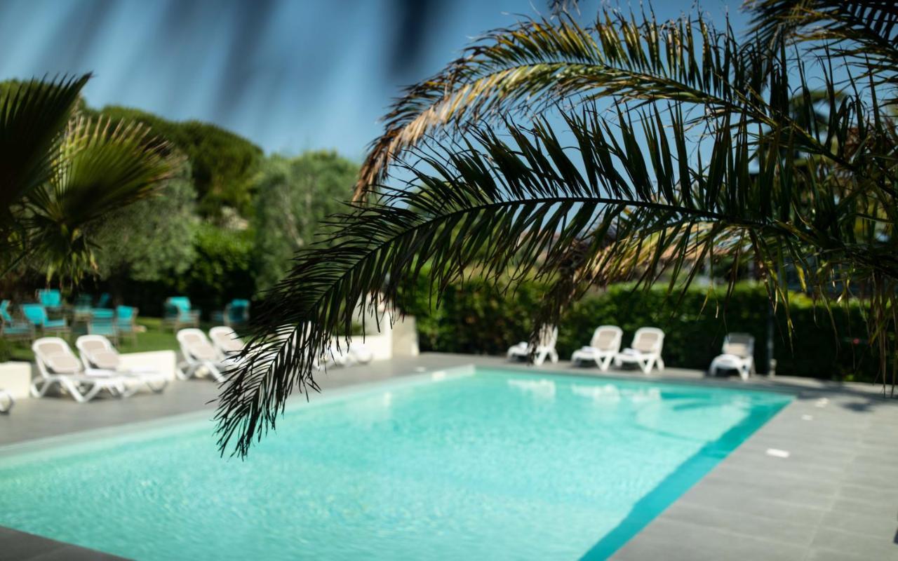 Hotel Benaco Desenzano del Garda Esterno foto